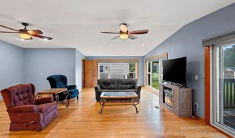 1201 S LEE St, Appleton, WI 54915