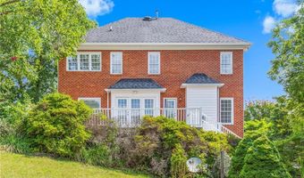 561 Oak Valley Blvd, Advance, NC 27006