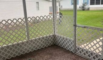 77 Hewlett Dr, Auburndale, FL 33823