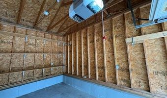 42 Chestnut St, Cumberland, RI 02864