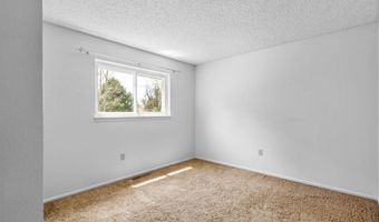 2609 PLAIN VIEW Rd, Cheyenne, WY 82009