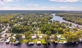 56310 REDBUD Rd, Astor, FL 32102