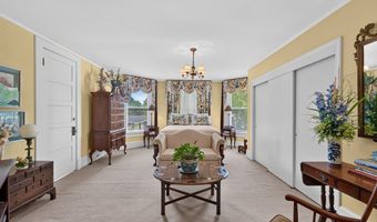 12 Dyal St, Baxley, GA 31513