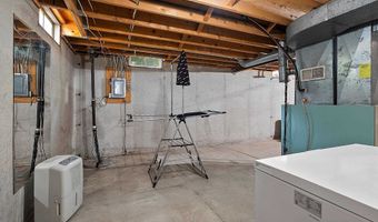 1545 N BLOSSOM Dr, Appleton, WI 54914