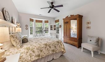 54 PORTLAND St, Barnegat, NJ 08005