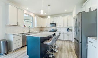 289 Springview St, Ann Arbor, MI 48103