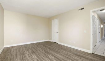 525 N Beech St 23, Escondido, CA 92025