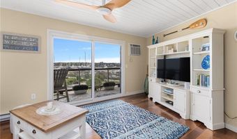 1503 Capella S 1503, Newport, RI 02840