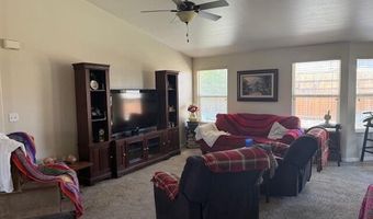 512 Darren Way, Fernley, NV 89408
