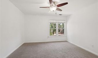 1496 Fallsbrook Ct NW, Acworth, GA 30101