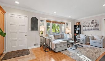 3732 Quebec Ave S, St. Louis Park, MN 55426