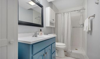 5652 Kalland Ave NE, Albertville, MN 55301