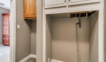 4604 N Peniel Ave, Bethany, OK 73008