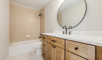 5597 S Buchanan St, Aurora, CO 80016