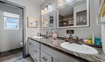 1430 Dacar St, Belle Fourche, SD 57717