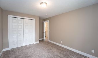 6180 Charleston Ln 46, Allendale, MI 49401
