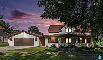 401 Dakota St, Alcester, SD 57001