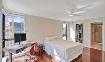 9800 W Bay Harbor Dr 309, Bay Harbor Islands, FL 33154