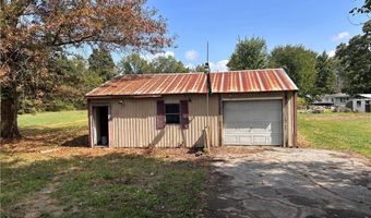 307 S Lawnview Dr, Austin, IN 47102
