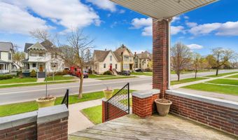 328 W Washington Ave, Alpena, MI 49707