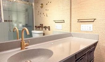 1530 KEY Blvd #1321, Arlington, VA 22209