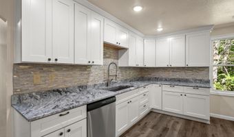 15407 Aberdeen Rd, Bennington, IN 47011