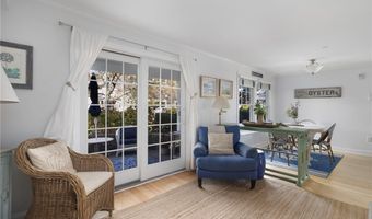 20 Narragansett Ave 905, Narragansett, RI 02882