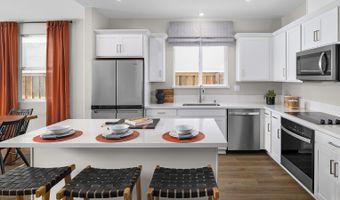 2451 MIDNIGHT Ln, Santa Rosa, CA 95403