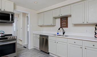 5525 Pierce Ct, Arvada, CO 80002