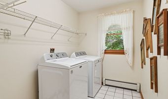 232 Gold St, Belchertown, MA 01007