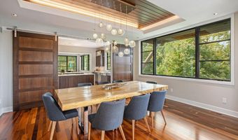 307 Windy Crest Dr, Ann Arbor, MI 48105