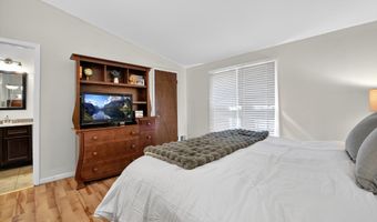 48 WINGED FOOT Dr, Reading, PA 19607
