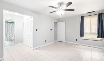 7802 DASSETT Ct T-3, Annandale, VA 22003