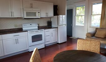 215 Aahi Pl, Kaunakakai, HI 96748