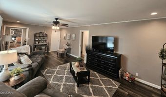 730 E 17th Street Pl, Baxter Springs, KS 66713