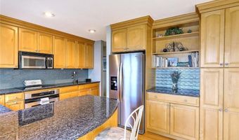 129 Seaside Dr, Jamestown, RI 02835