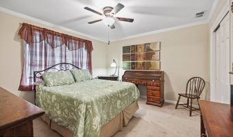 221 Lloyd Rd, Aberdeen, NJ 07747