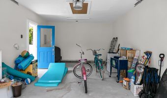 516 Club Dr, Bay Head, NJ 08742