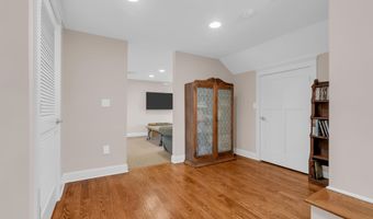 3 Sunset Dr, Asbury Park, NJ 07712