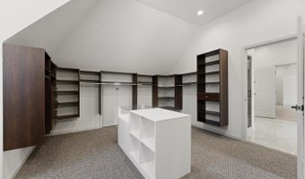7301 CALVERT St, Annandale, VA 22003