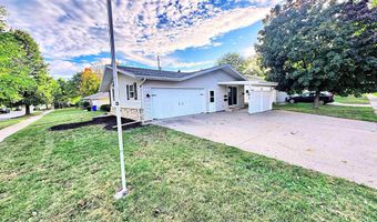 2317 N BAY St, Appleton, WI 54911