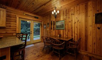 740 Log Cabin Rd, Arapahoe, NC 28510