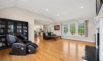 177 Jean Carol Rd, Abington, MA 02351