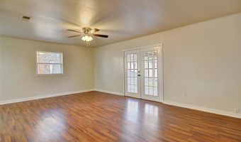 208 Rolling Hills Dr, Aledo, TX 76008