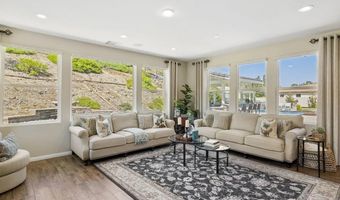 21755 Amble Dr, Escondido, CA 92029