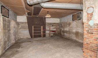1007 S Jackson St, Auburn, IN 46706