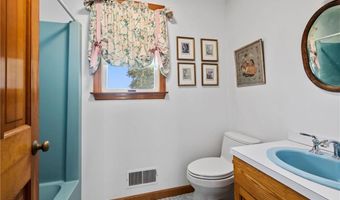 1194 Center Rd, Block Island, RI 02807
