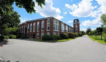 40 Web Ave 214, North Kingstown, RI 02852