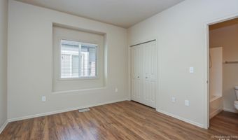 9714 W Canterbury Dr, Boise, ID 83704