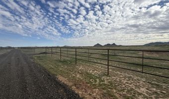 00 Xxa3 W Williams Rd, Aguila, AZ 85320
